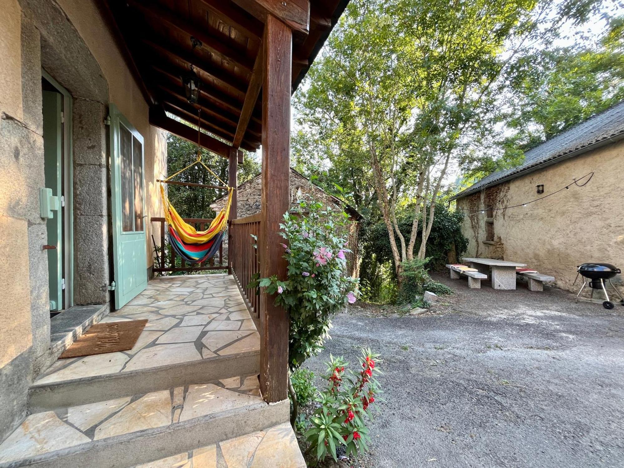 Parenthese En Foret - Lodge Baliveau Le Bez  Exterior foto